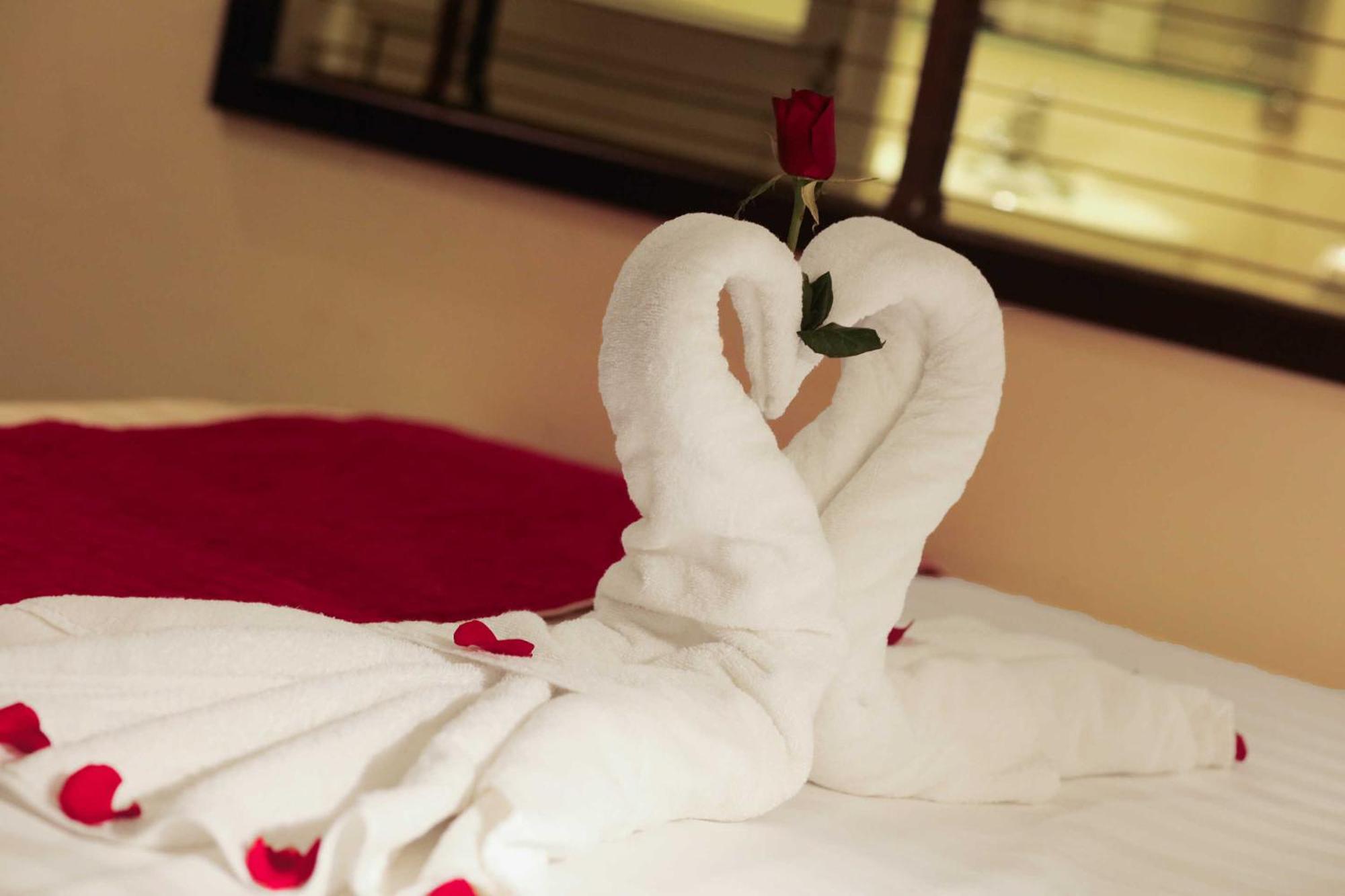 The Sinh Tourist Hotel & Travel 하노이 외부 사진